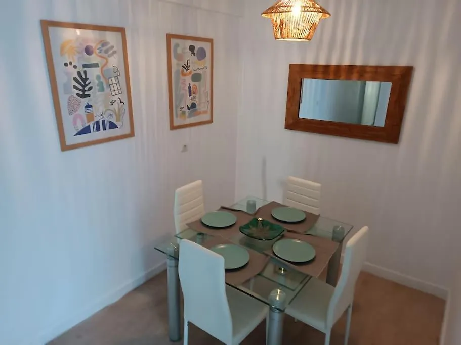 Estupendo Piso Renovado A 30 Metros De La Playa Apartment Almeria Spain