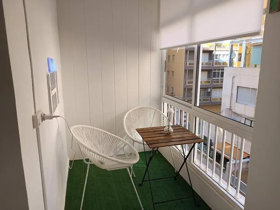 Estupendo Piso Renovado A 30 Metros De La Playa Apartment Almeria